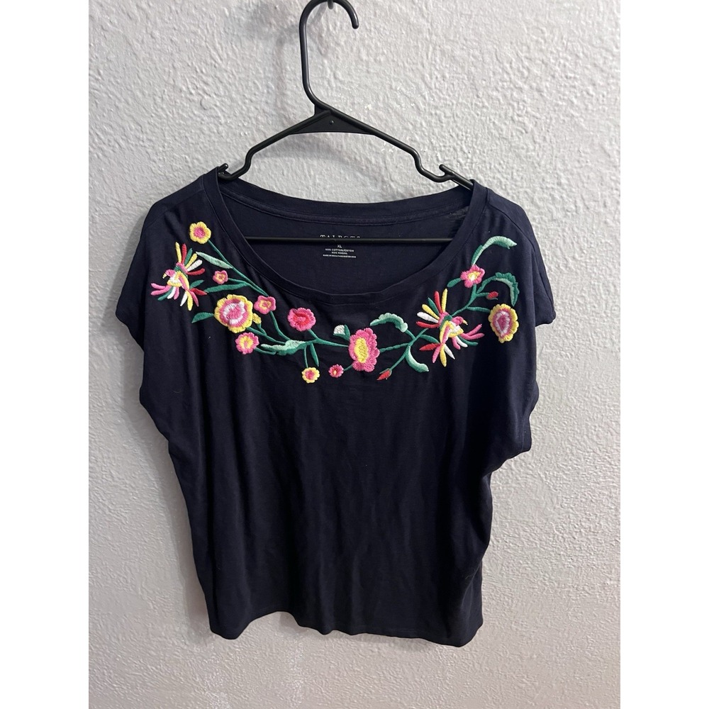 Talbots Women's Blue Embroidered Cap Sleeve Size XL